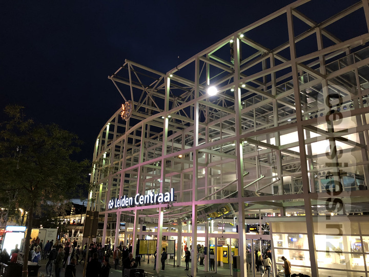KPN Stationshal Leiden Centraal